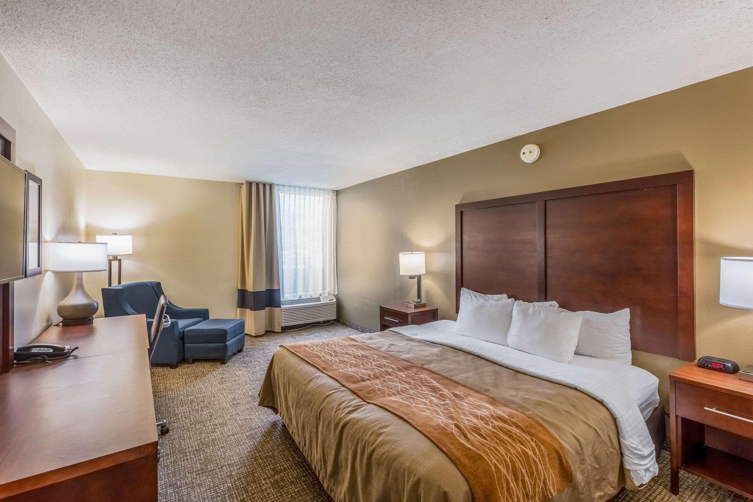 Comfort Inn Charlotte Airport Uptown Eksteriør billede