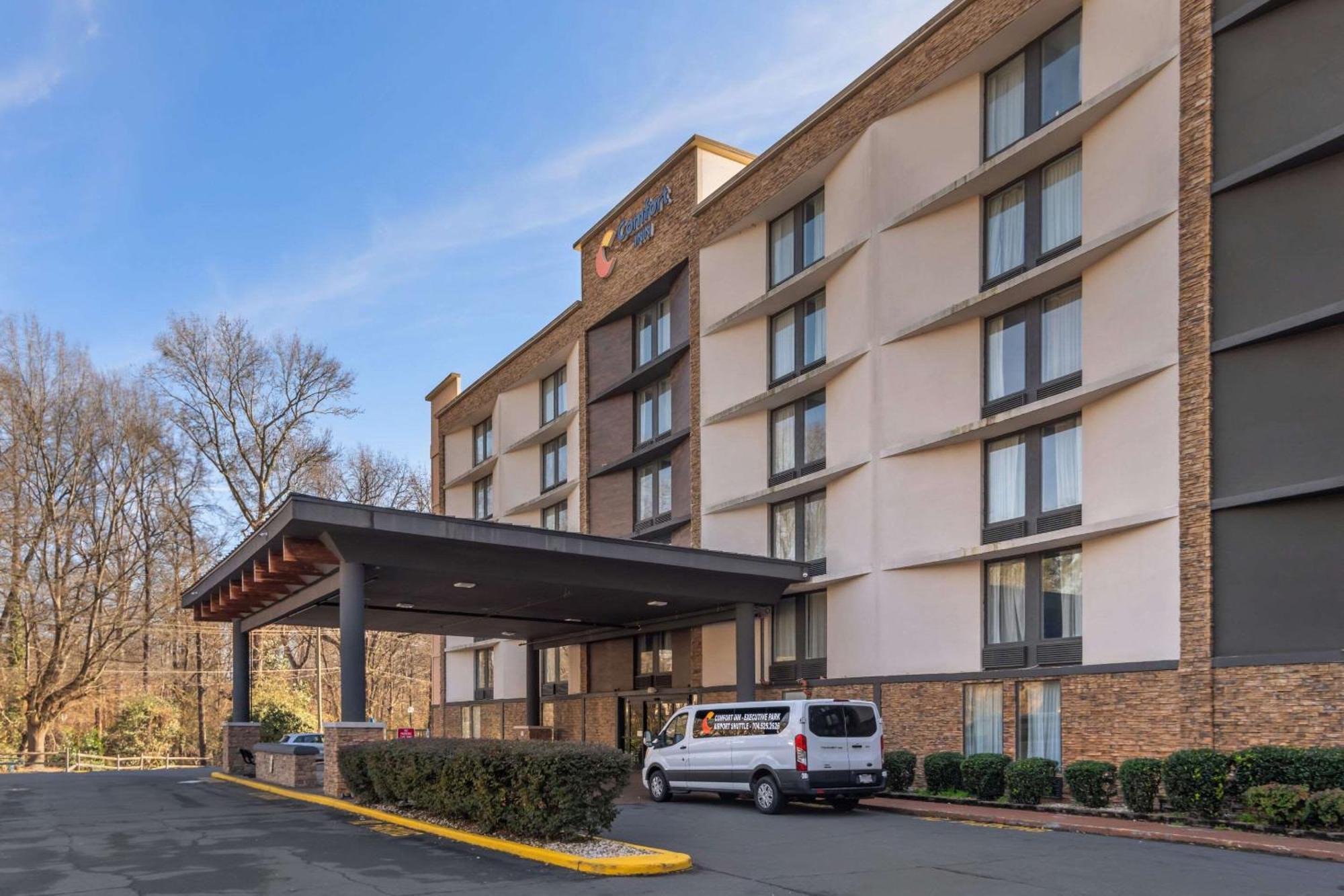 Comfort Inn Charlotte Airport Uptown Eksteriør billede