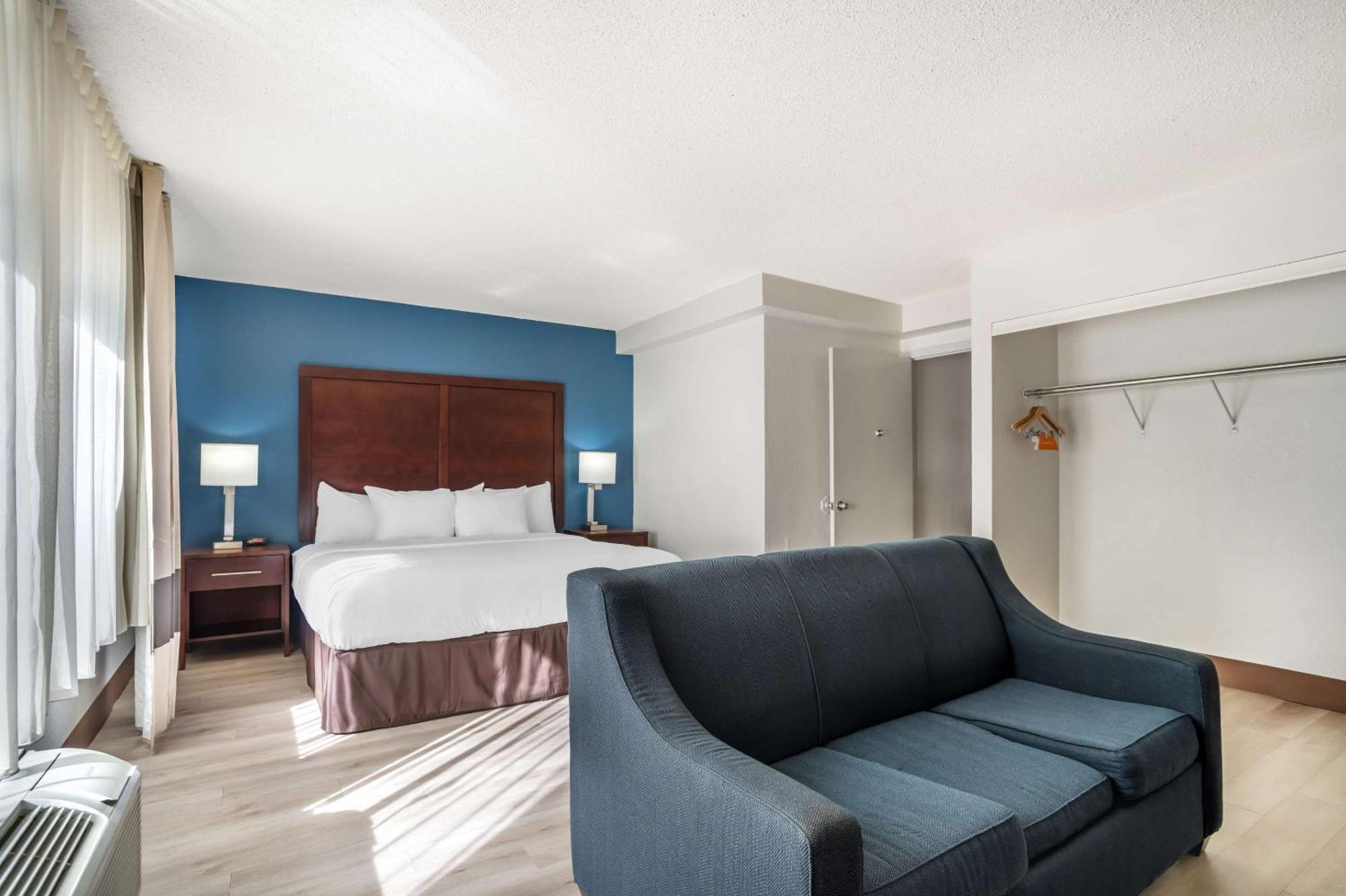 Comfort Inn Charlotte Airport Uptown Eksteriør billede
