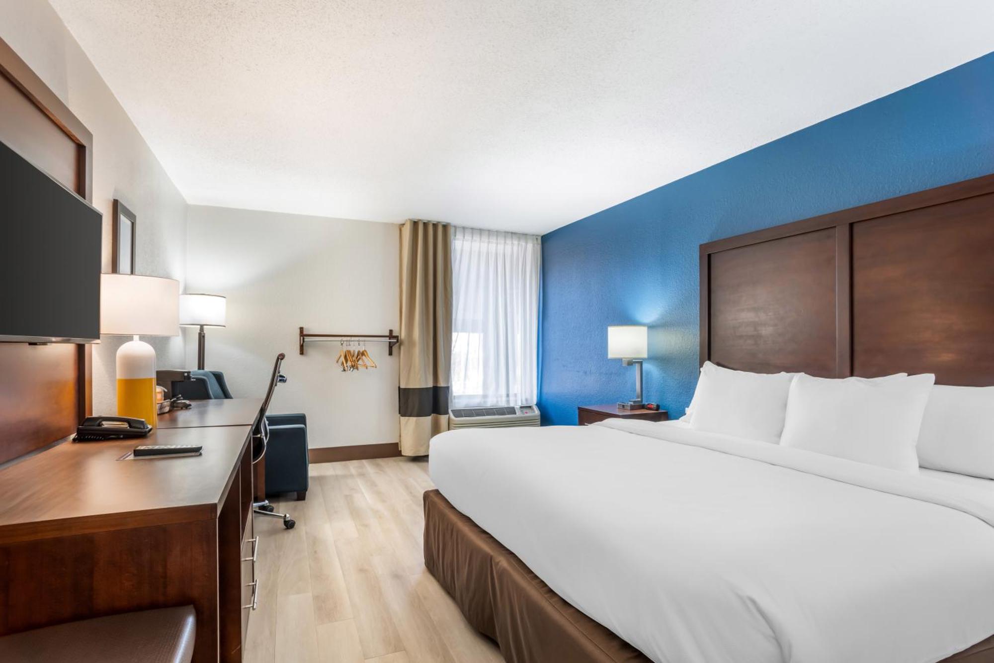 Comfort Inn Charlotte Airport Uptown Eksteriør billede
